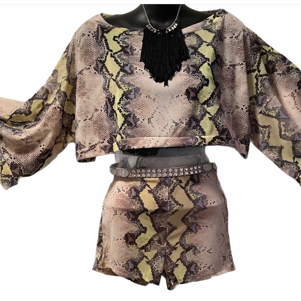 Animal print short set